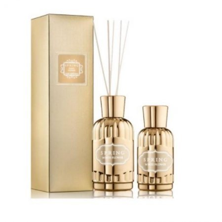 מפיץ ריח יוקרתי ומהודר עם ריכוז ריח גבוה במיוחד.